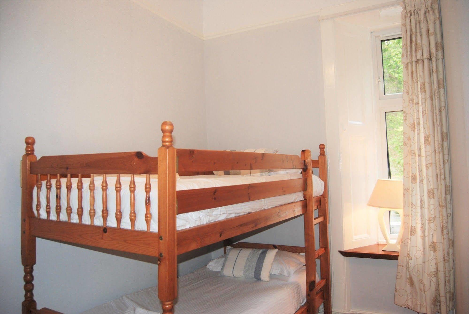 ברנטיסלנד Kingswood Hotel מראה חיצוני תמונה