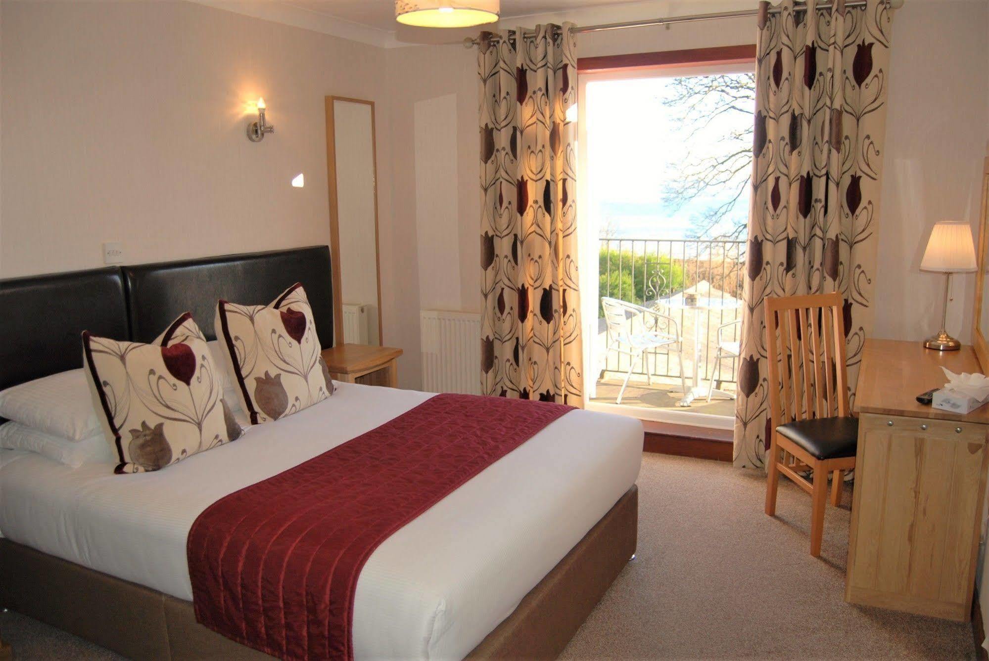 ברנטיסלנד Kingswood Hotel מראה חיצוני תמונה